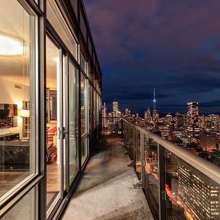Unbelievable Penthouse View With 3 Bedrooms 토론토 외부 사진